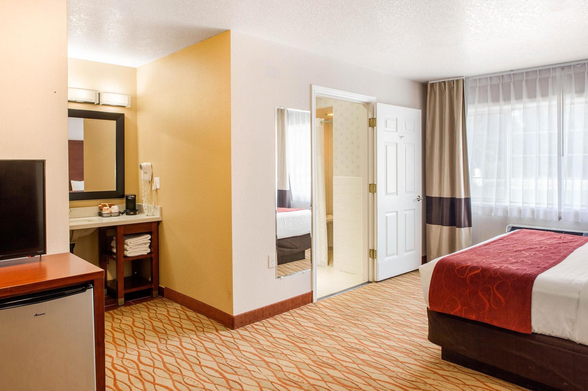 Comfort Inn Mount Shasta Area Уид Экстерьер фото