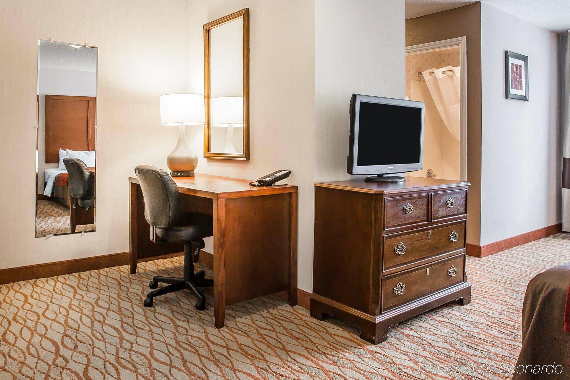 Comfort Inn Mount Shasta Area Уид Экстерьер фото